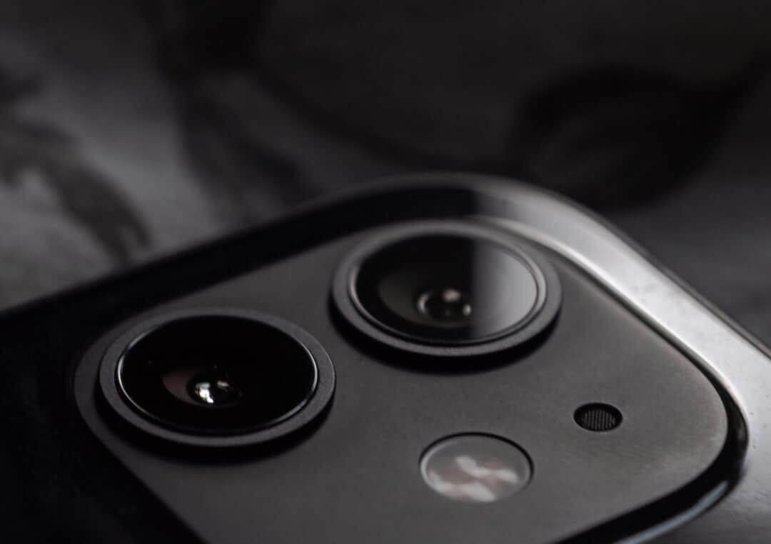Lee más sobre el artículo The camera components inside the iPhone 11 Pro Max